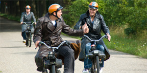 Helikoptervlucht en solex rijden